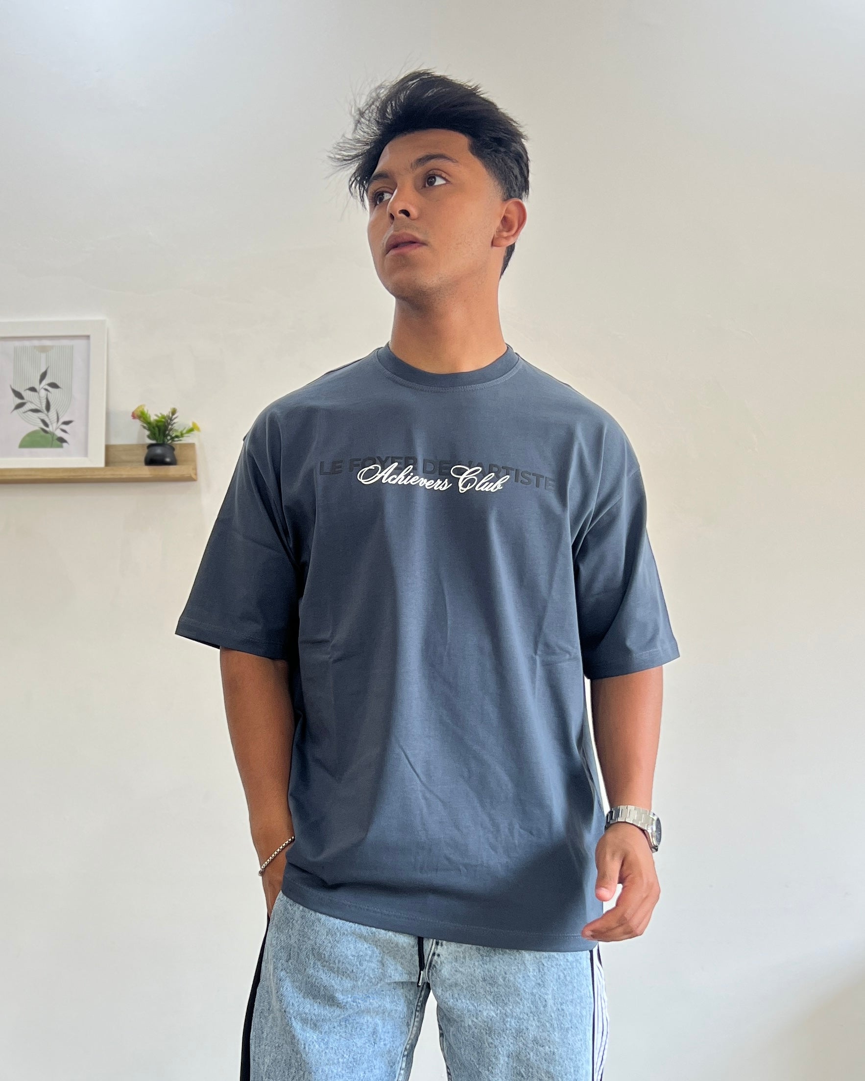 Gray / S