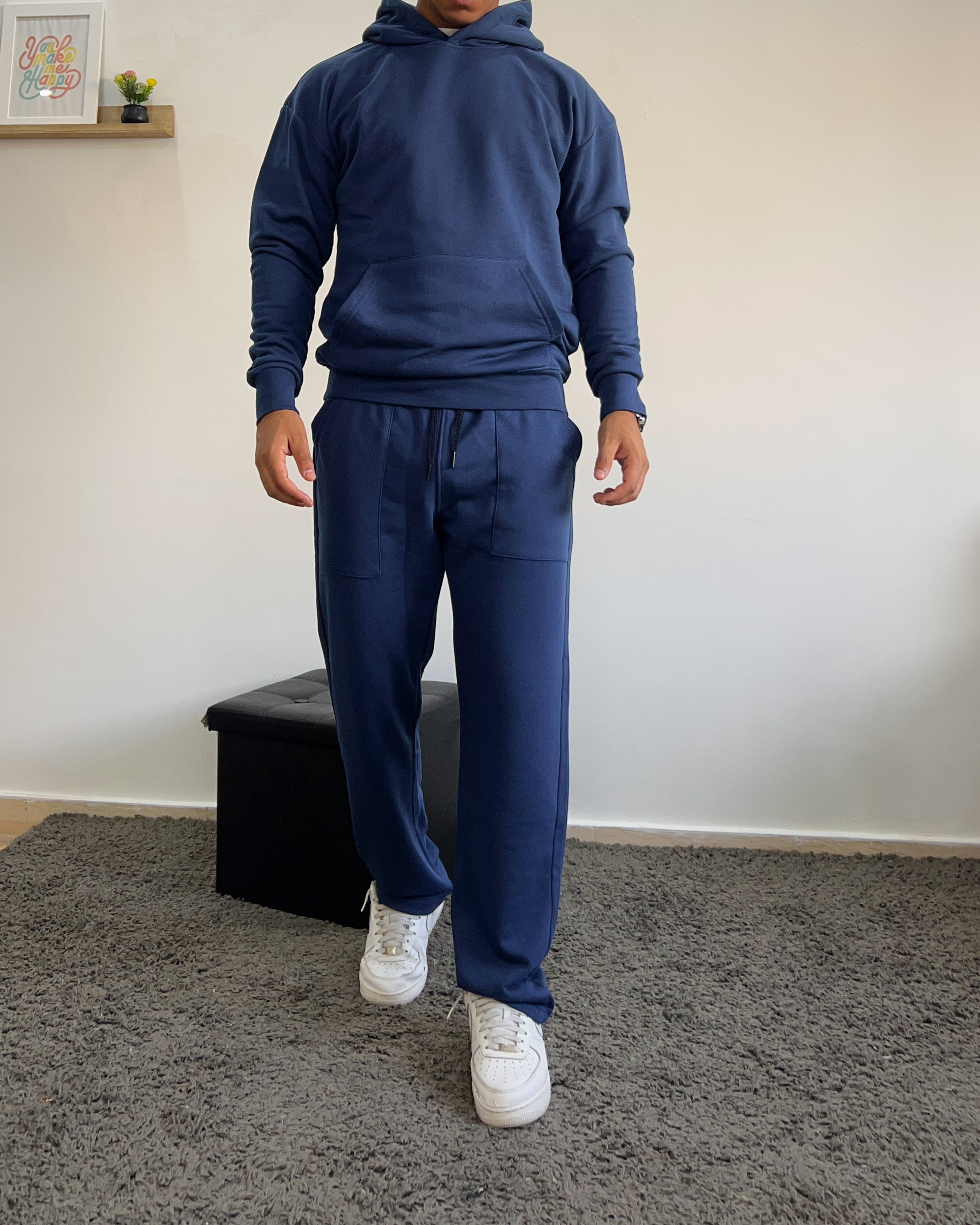 Ensemble - Minimalistic hoodie & joggers Set