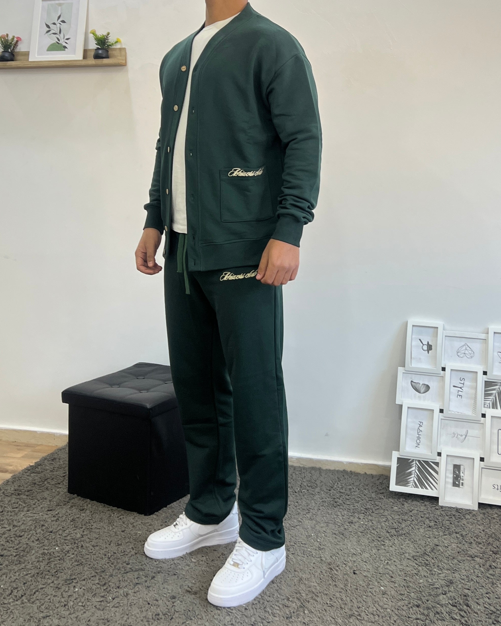 Ensemble - cardigan old money